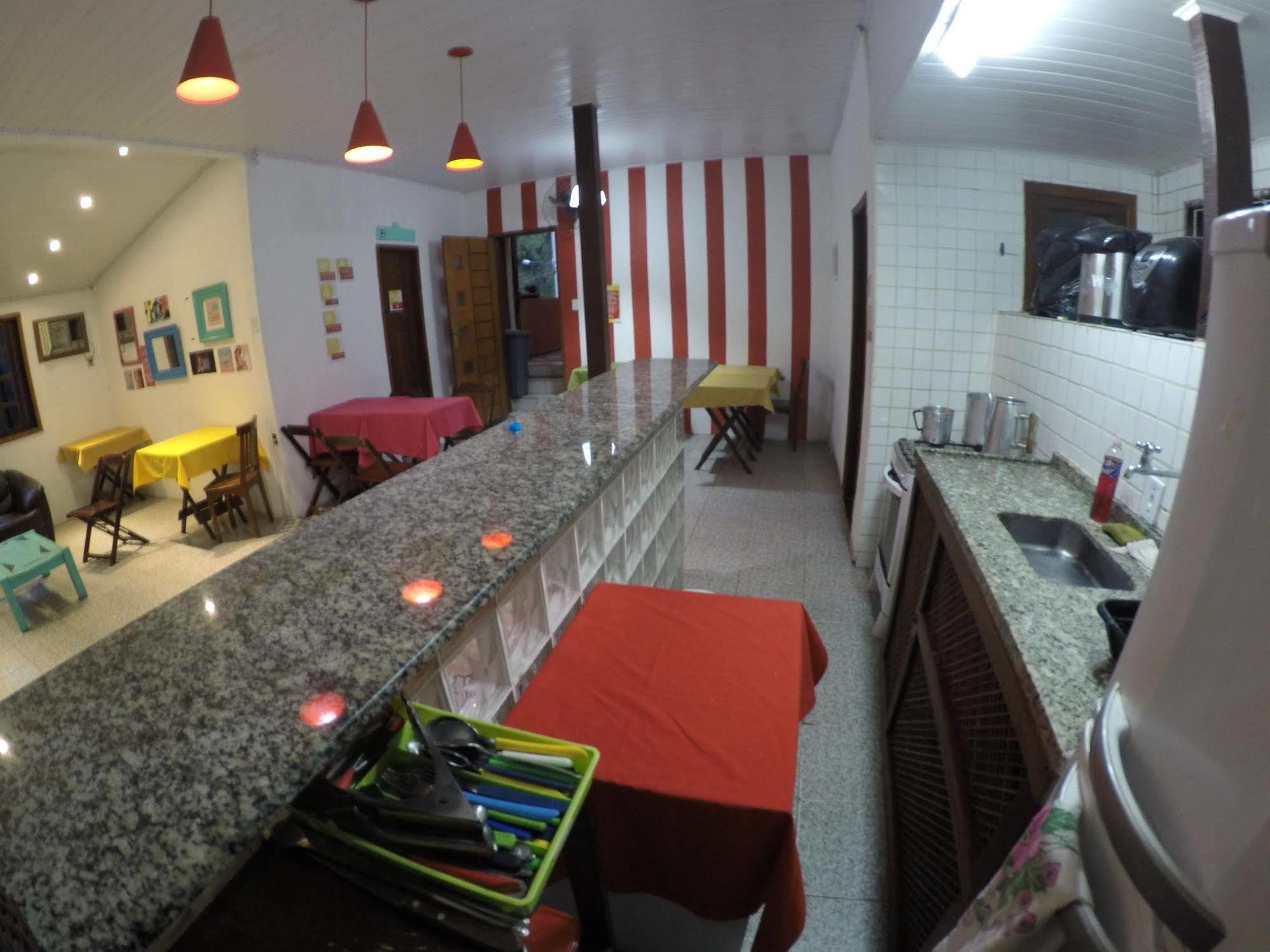 Beach House Ilha Grande Hostel Buitenkant foto